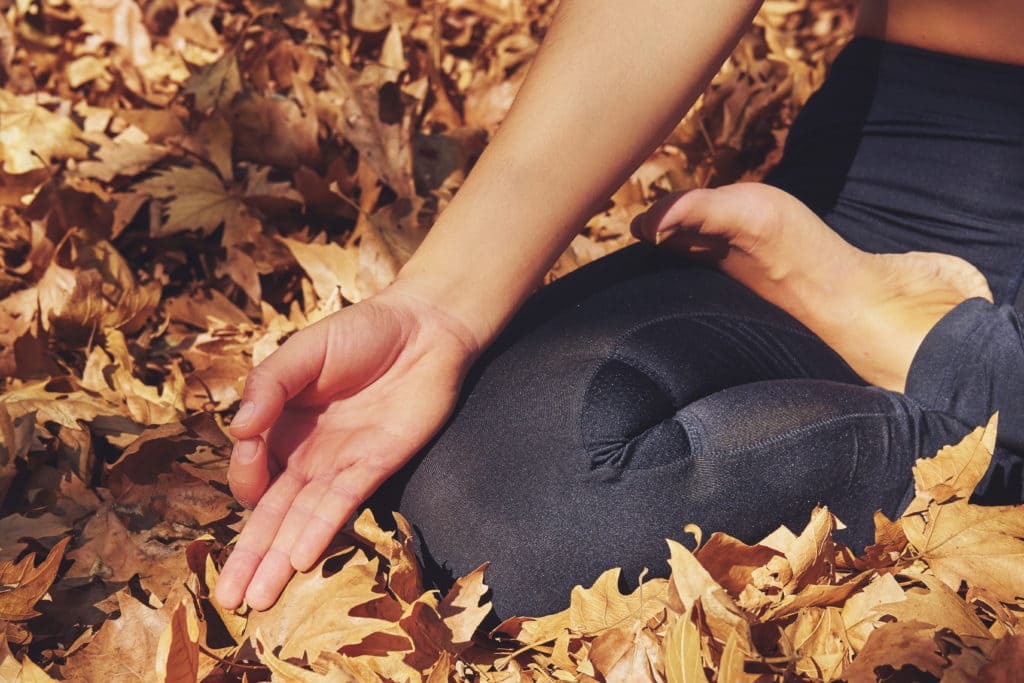 Titelbild für Blogartikel zum Thema "5-Minuten-Atem-Meditation mit Anleitung"