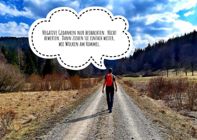 Alleine wandern und negative Gedanken ablegen mit Achtsamkeit im Schwarzwald